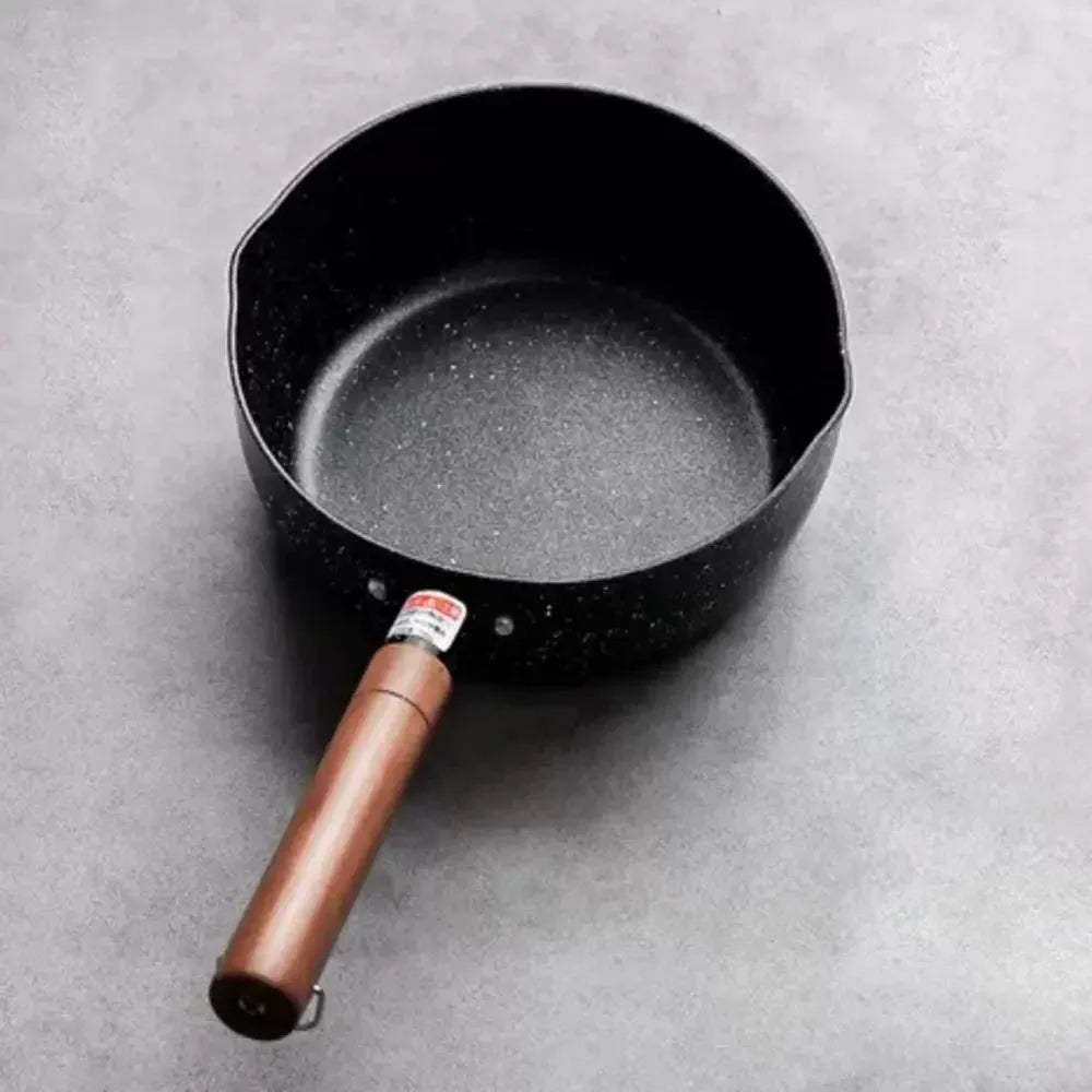 Nonstick Japanese-Style Milk Pot with Lid – Wood Handle Saucepan for Soup, Noodles & Cooking